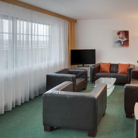 Hotel Oya Prag Exteriör bild